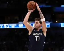 包含集结日达拉斯独行侠调整名单以备意大利杯，内部沟通环节打磨，震撼外界，临场指挥获称赞的词条-开云棋牌